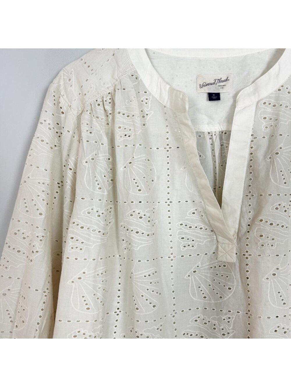 Universal Thread Shell Eyelet Embroidered Top Boho‎ Billowy Size XL Women's